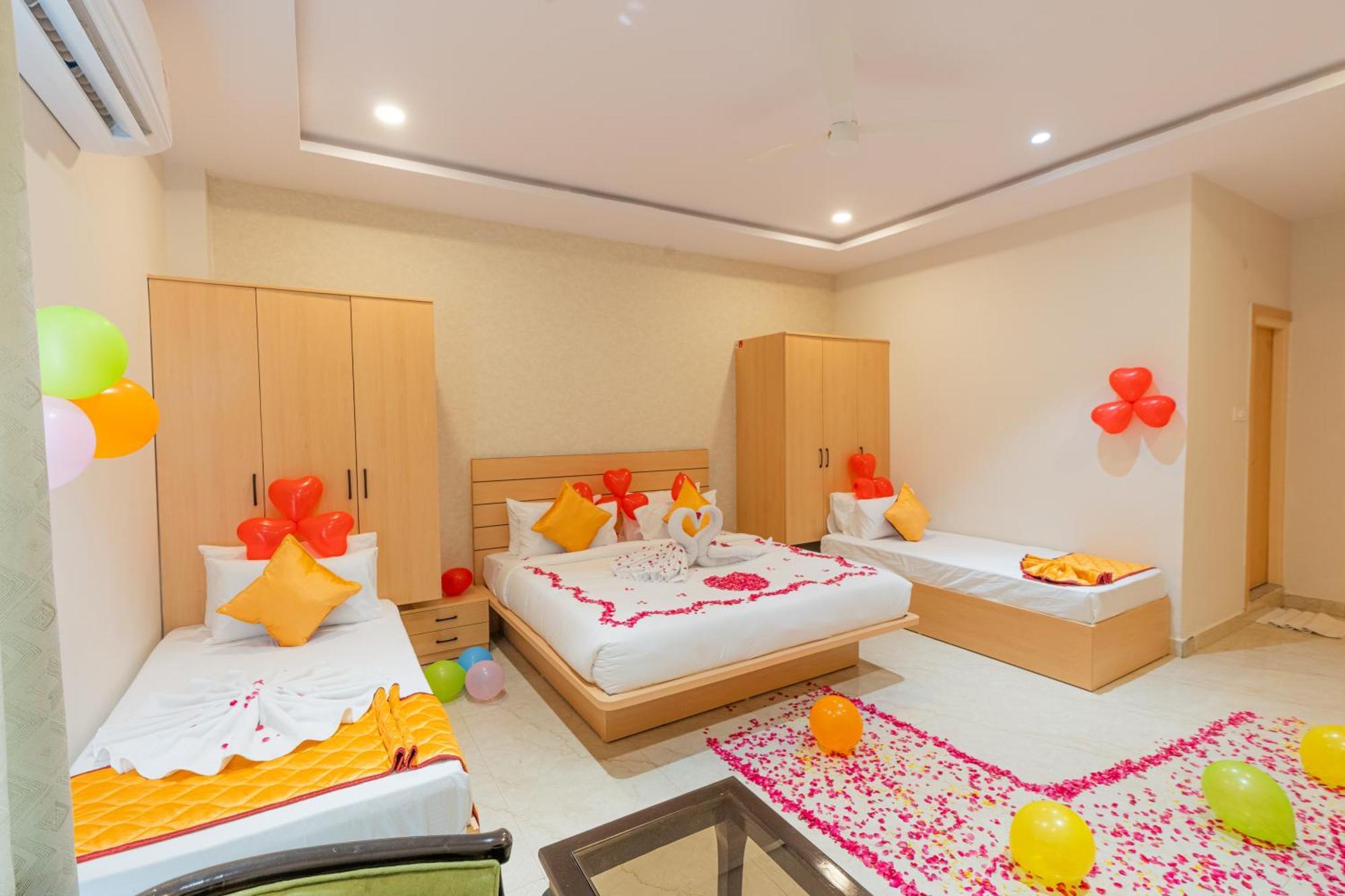 Serene Resort Hyderabad Шамшабад Екстериор снимка